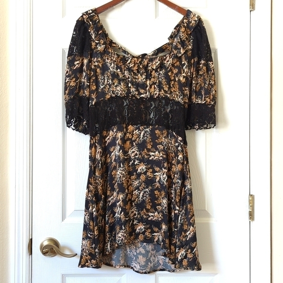 Free People Dresses & Skirts - Free People Lucie Floral Scoop Neck Tied Open Back A-Line Mini Dress Black 6